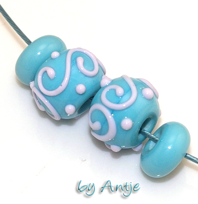 2 perles chalumeau + intercalaires • Murano • 14,5 mm • turquoise
